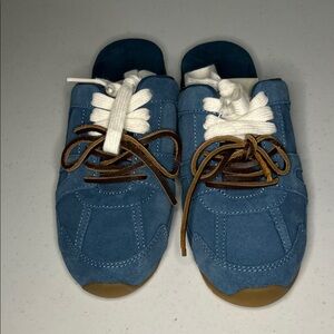 Steve Madden Blue Mules with White and Brown Accents